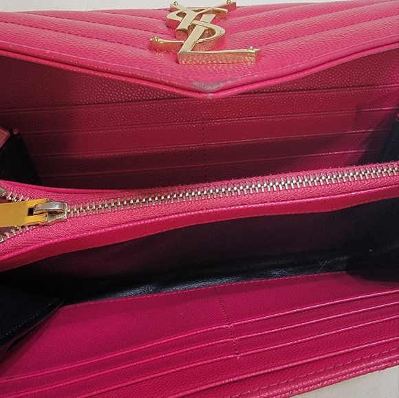 Yves Saint Laurent Matelasse Flap Wallet - Picture 3 of 13